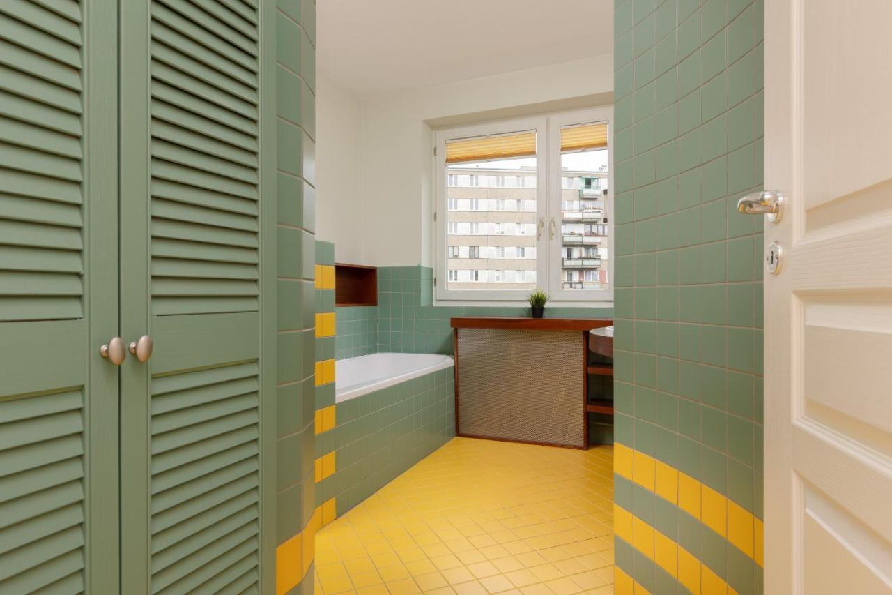 Spacious & Quiet 1 Bedroom Apartment In Pruszkow By Noclegi Renters Exterior foto